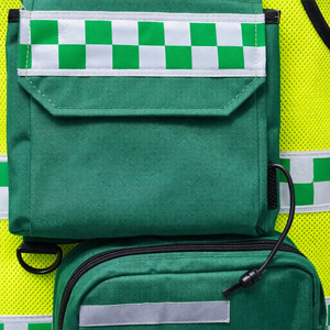 Chaleco de Paramédico de Alta Visibilidad para Hombre, con Logotipo Personalizado OEM, Malla Verde, Múltiples Bolsillos, Uniforme Táctico de Seguridad, Impermeable - Product Image 6