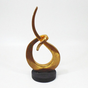 Sculpture abstraite en aluminium très demandée, design humain moderne à l'infini, symbolisant l'équilibre et la croissance, produit en gros à prix avantageux - Product Image 5