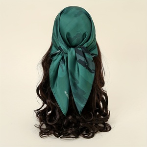 Foulard en satin de soie personnalisé avec logo, bandana imprimé par sublimation, bandana anti-poussière, foulards pour femmes, bandanas pour femmes - Product Image 1