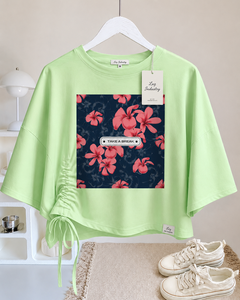 เสื้อครอปท็อปผู้หญิงทรงเข้ารูป ระบายอากาศได้ดี เป็นมิตรกับสิ่งแวดล้อม คุณภาพเยี่ยม ป้องกันริ้วรอย พร้อมปักโลโก้ตามสั่ง แขนสั้น ผ้าฝ้าย 100% สำหรับฤดูร้อน - Product Image 1