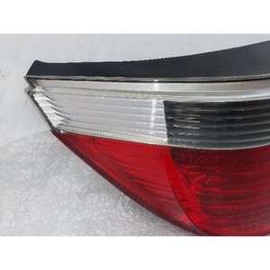 Soporte de Bombilla de Luz Trasera Izquierda para BMW Serie 5 2004-2010, Usado, OEM 15823703 - Product Image 4