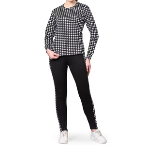 Conjunto Deportivo de Mujer de Primera Calidad, Fabricante Pakistaní, Venta Caliente, Invierno, Informal, Poliéster/Algodón, Color Sólido, Secado Rápido - Product Image 1