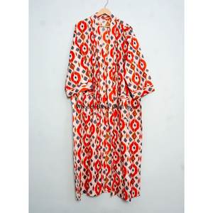 Kimono indio de algodón con estampado floral, estilo bata de baño corta, elegante, para mujer y hombre, ideal como pareo de playa. - Product Image 1