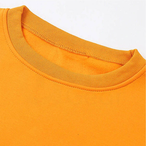 เสื้อไหมพรมแขนยาวสีเหลืองขนาดใหญ่พิเศษ คอโอ ลายทางที่ปลายแขน สวมใส่สบายๆ ได้ทั้งชายและหญิง เหมาะสำหรับฤดูใบไม้ผลิ - Product Image 4