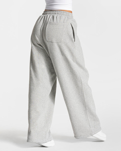 Pantalones Deportivos Casuales de Pierna Ancha para Mujer, Cintura Elástica, Color Gris Sólido, Felpa, Corte Holgado, Largos, con Franja Lateral, para Otoño - Product Image 4