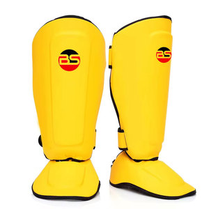 Espinilleras de Cuero para Muay Thai, con Logotipo Personalizado, Protección para Boxeo, Hechas en Pakistán, Colores Personalizados, Ecológicas, de Burhan Sports - Product Image 6