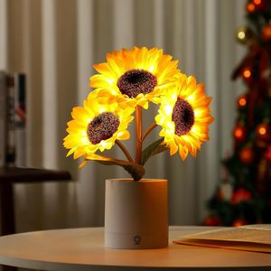 Lampada Decorativa a Forma di Girasole per Regali di Compleanno, San Valentino, Festa della Mamma, Anniversario per Donne, Mamme, Nonne, Fidanzate, Amiche, Mogli - Product Image 1