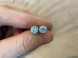 Pendientes de Diamantes de Laboratorio de 2.00 Quilates Mínimos, Oro de 14K con Baño de Rodio, Certificados por IGI, Regalo de Cumpleaños, Graduación, Joyería Nupcial, Fiesta - Product Image 3