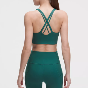 Ensemble de sport pour femme : Soutien-gorge sans couture à maintien élevé et découpes, et short cycliste taille haute à motif écossais avec dentelle – Tenue de yoga - Product Image 3