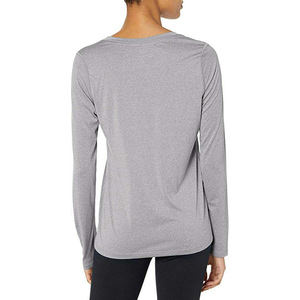 Camiseta Deportiva Ligera de Manga Larga para Mujer – Top Deportivo con Cuello en V que Absorbe la Humedad con Impresión de Logotipo Personalizado - Product Image 2