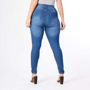 กางเกงยีนส์เดนิมสไตล์สตรีทแฟชั่นดีไซน์เนอร์คุณภาพสูงขายดีประจำฤดูร้อน เอวกลาง ระบายอากาศได้ดี ผลิตจากผ้าฝ้าย 100% สวมใส่สบาย - Product Image 5