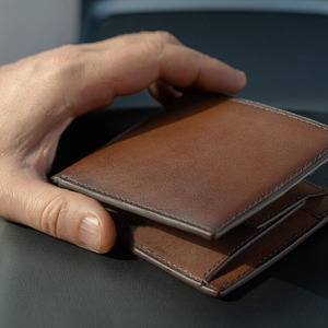 Genuine mens leather <b>wallets</b> bifold RFID <b>secure</b> bulk supplier custom quality premium fashion accessories mens <b>wallets</b> for sale - Product Image 3