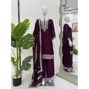 Hermoso Conjunto de Traje de Chifón para Fiestas, Talla XL, con Detalles de Hilo y Lentejuelas - Product Image 5