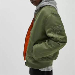 Chaqueta Letterman de Béisbol Personalizada de Alta Calidad 2026, Chaqueta Bomber de Nailon para Hombre y Jóvenes - Product Image 5