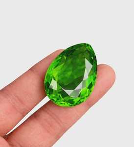 Pierre précieuse grenat vert naturel certifiée, pierre de cristal verte pour la fabrication de bijoux - Product Image 2