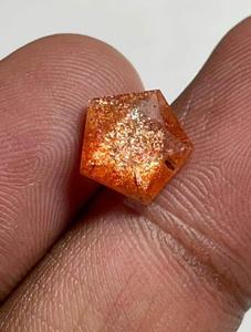 Pierre précieuse naturelle de pierre de soleil, multi-couches, orange, taille fantaisie, pierre brute pour la fabrication de bijoux - Product Image 1