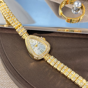 Montres pour femmes Creative Triangle Gold, élégantes montres à quartz pour femmes, Reloj De Mujer - Product Image 5