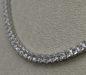 Collier tennis de luxe en moissanite, effet diamant VVS, bijoux hip-hop, chaîne en or blanc, brillance premium - Product Image 3