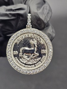 Pendentif en argent sterling 925 de qualité supérieure, serti de moissanite, pour homme, bijoux hip-hop, pendentif personnalisé en argent 925 - Product Image 3