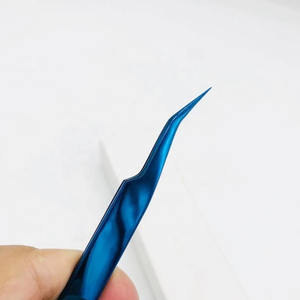 Pince à épiler professionnelle en acier inoxydable à plasma bleu 45 degrés avec étiquette privée, pince isolée, logo personnalisé - Product Image 2
