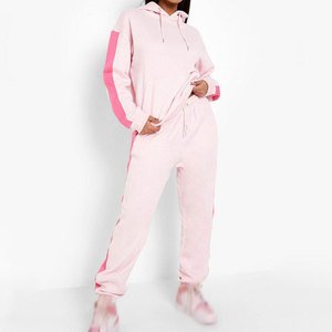 Ensemble de survêtement rose pour femme, à blocs de couleur, à capuche, manches longues, poches latérales, coupe décontractée, idéal pour le printemps - Product Image 1