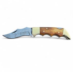 Couteaux pliants professionnels, lame en acier à motif Damas, avec poignée confortable, étui de transport en cuir pour le camping et la chasse - Product Image 1