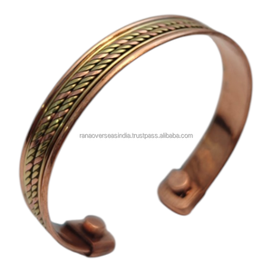 Pulsera Magnética de Cobre - Artesanía Metálica Hecha a Mano, Forma Personalizada, Patrón Escénico, Diseño Moderno para Meditación y Equilibrio Energético - Product Image 3