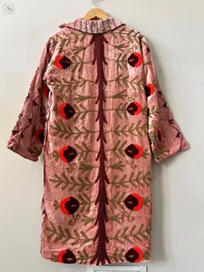 Chaqueta Larga de Terciopelo Rosa Estilo Boho para Mujer, Bordada con Diseño Floral, Estilo Prairie Chic, Manga Larga, Ropa de Abrigo para Invierno - Product Image 5