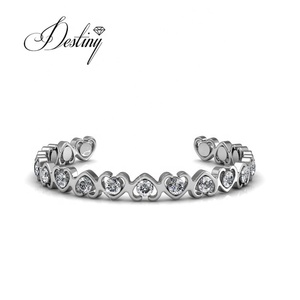 <span class=keywords><strong>Bracelet</strong></span> de tennis à la mode orné de cristaux <span class=keywords><strong>Swarovski</strong></span> en <span class=keywords><strong>argent</strong></span> sterling 925 Daisini <span class=keywords><strong>Bracelet</strong></span> de bijoux plaqué or 18 carats - Product Image 1
