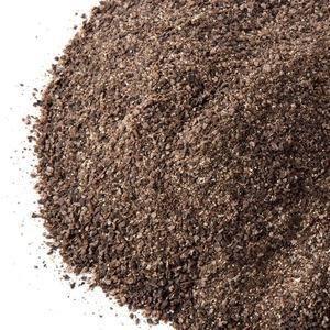 Black Pepper Sun Dried Spice With Strong Fragrance Bold Flavor Uniform Appearance And 98% Natural Purity Standards - Product Image 4