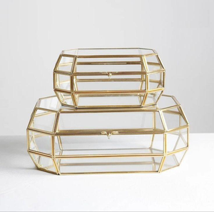 Beautifully crafted metal <b>jewellery</b> <b>box</b> <b>with</b> <b>mirror</b> inside high quality finish for keeping your precious ornaments safe & secure - Product Image 5