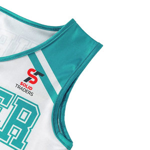 Tenue de cheerleading athlétique moderne en tissu doux et respirant, design personnalisé, couleurs vives - Product Image 2