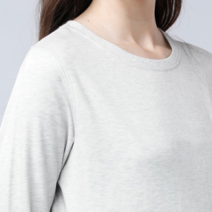 Sweat-shirt oversize à manches longues pour femme, col rond, doux et confortable, haut basique uni pour superposition, style automne - Product Image 6