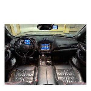 Maserati Levante 3.8 Trofeo Modèle avril 2020 68 450 km Boîte de vitesses automatique Sièges en cuir Volant à gauche Caméra arrière - Product Image 5