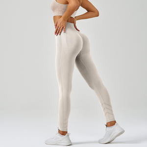 ซื้อกางเกงโยคะออกกำลังกายผู้หญิงแบบไร้ตะเข็บ แห้งเร็ว ระบายอากาศได้ดี เอวยางยืด รุ่นใหม่ ปี 2026 - Product Image 5