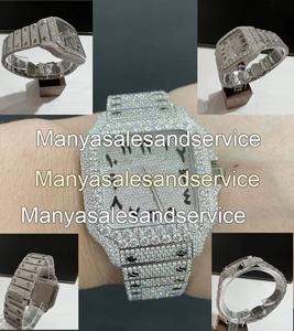 นาฬิกาข้อมือทรงเหลี่ยมประดับเพชรโมอิสซาไนต์ ตัวเรือนสแตนเลสสตีลสองสี ระบบอัตโนมัติ กันน้ำได้ 10 บาร์ โมอิสซาไนต์ - Product Image 2