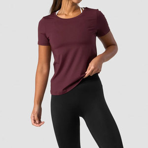 Camiseta holgada y transpirable de cuello alto con hombros caídos, personalizada para mujer, ropa deportiva cómoda para damas. - Product Image 3