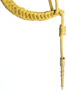 Aiguillettes de haute qualité en or et argent pour uniformes d'infanterie – Vente en gros d'aiguillettes personnalisées avec cordons dorés et embouts - Product Image 6
