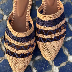Sandales en raphia faites à la main : mules tissées avec doublure en cuir - Product Image 1