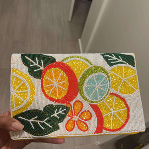 Pochette à monnaie faite à la main pour femmes et filles, broderie de perles, pochette à monnaie en provenance d'Inde, pochette faite à la main pour femmes - Product Image 4