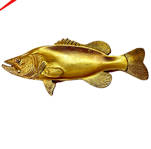 Plateau de service en métal martelé fait main en forme de poisson, finition couleur or, pour la maison, les hôtels et les restaurants - Product Image 1