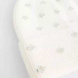 Bonnet d'hiver en tricot orné de cristaux, avec strass étincelants, doux et personnalisable avec logo imprimé - Product Image 2