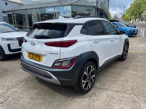 OFERTA JUSTA 2021 KONA 1.0 T-GDI MHEV PREMIUM EURO 6 5DR - Product Image 2