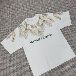 Camiseta de Lujo para Hombre al por Mayor OEM 2026, Camiseta de Alta Calidad con Logotipo Personalizado Bordado e Impreso, Diseño en Blanco, Fabricada por TRIOTAKE INDUSTRY - Product Image 1