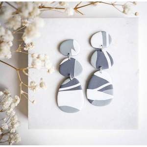 Boucles d'oreilles en résine faites à la main de luxe, matériau de qualité supérieure, élégantes, fournitures de perlage pour les fêtes, durables, légères, confortables RR - Product Image 5