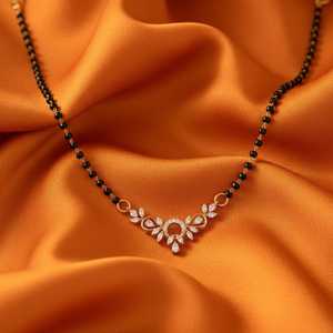 Mangalsutra perlé plaqué or 18 carats en argent Hallmark Niyati avec motif végétal en acier titane or rose pour mariage - Product Image 2