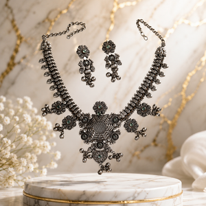 Oxidized Handcrafted Antique Silver Zinc Alloy Zircon Bezel Setting Bohemia Flower Design Engagement Wedding Women's Set - Product Image 3