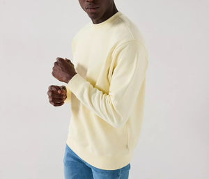 Sudadera con Cuello Redondo Personalizada con Detalle de Cuello en V, Estilo Atlético Clásico, Suministro Directo de Fábrica al por Mayor - Product Image 4