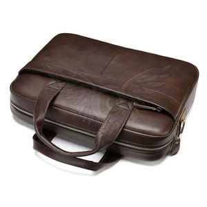 Maletín para Portátil de Cuero Genuino Organizado, Almacenamiento Dedicado para Dispositivos de Oficina, Diseño Duradero para el Trabajo Diario, Opciones Personalizables - Product Image 6