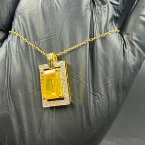 Colgante de Topacio en Plata 925 con Moissanita y Halo de Diamantes, Corte Esmeralda, Estilo Hiphop, Unisex, Regalo, Joyería de Aleación - Product Image 2